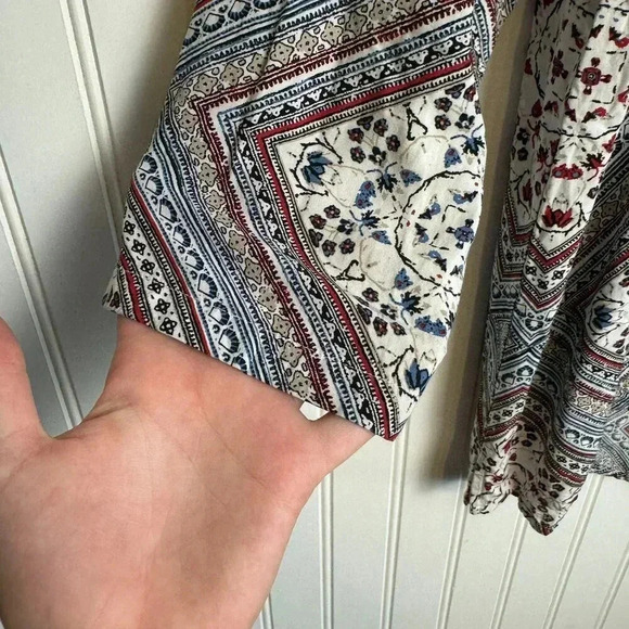 J Jill diamond pattern 3/4 sleeve blouse button back size medium A26 - Picture 6 of 10